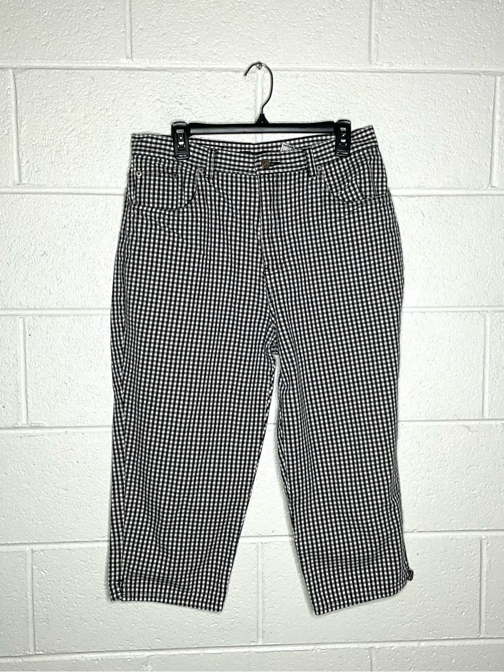 < Vintage Bill Blass Black/White Gingham Capri Pants Size 14 >